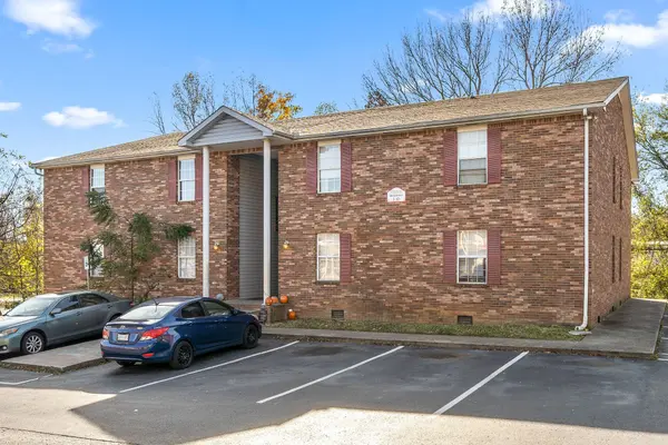 155 Jack Miller Blvd #10, Clarksville, TN 37042