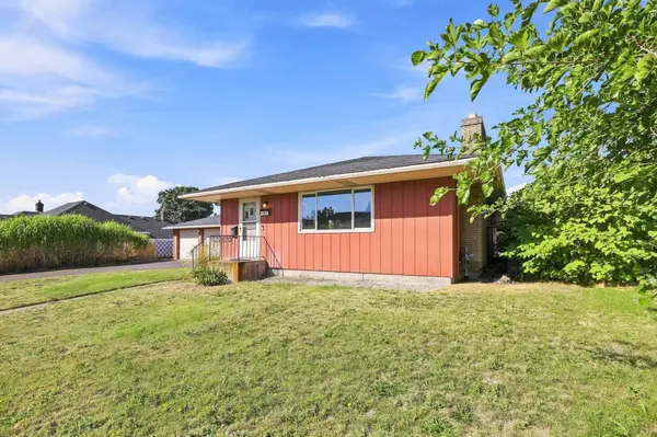 627 N Madelia St, Spokane, WA 99202