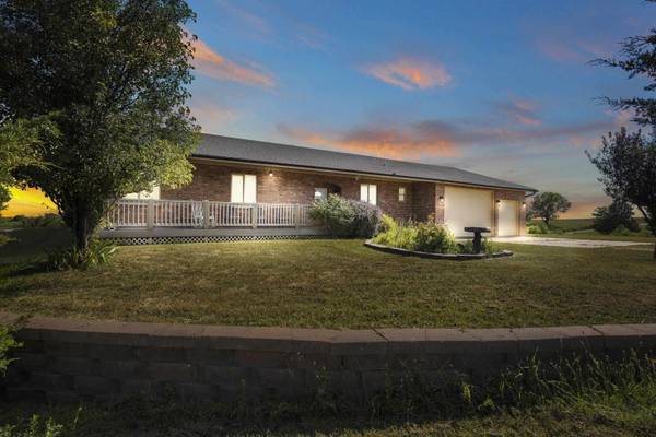 105 Jet Cir, Brookville, KS 67425