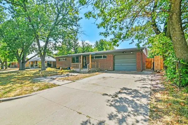 1313 W Brady, Wichita, KS 67204