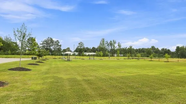 832 Embark CIR, Greer, SC 29651