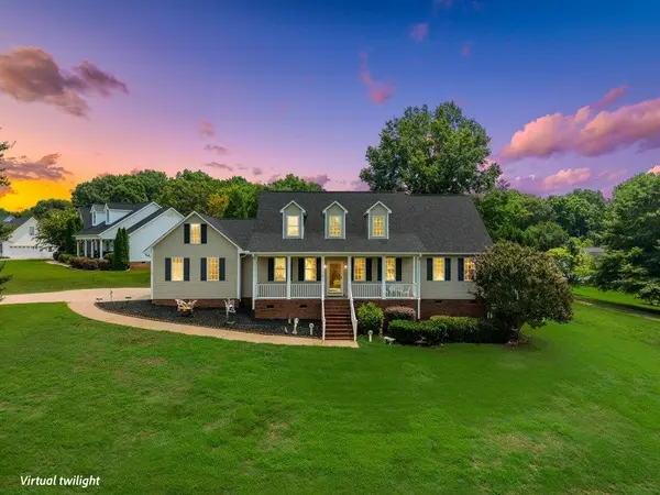 404 Shallowford DR, Boiling Springs, SC 29316