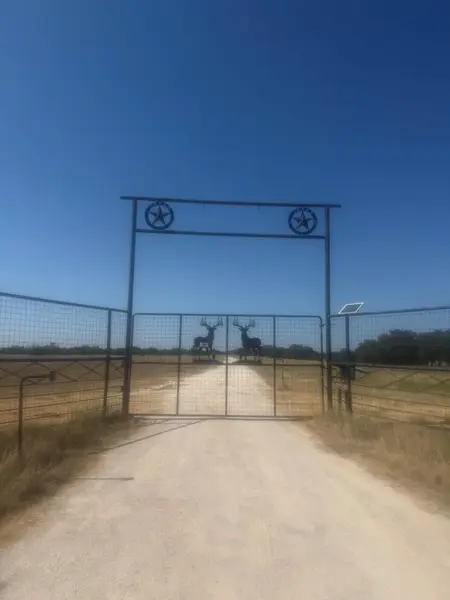 7800 County Road 210, Bertram, TX 78654