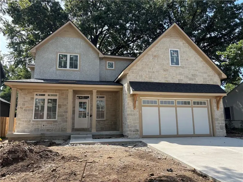 4001 W 67th ST, Prairie Village, KS 66208