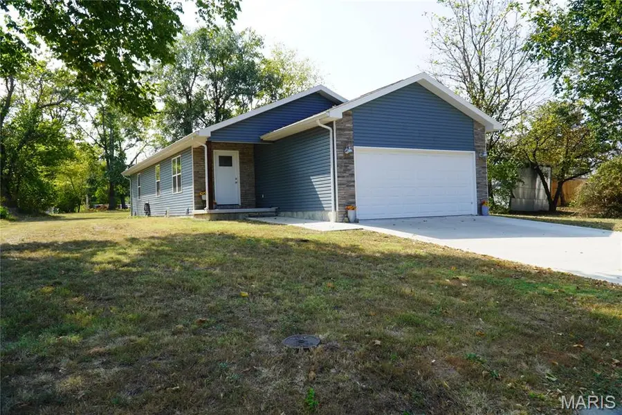950 Main ST, Lebanon, MO 65536