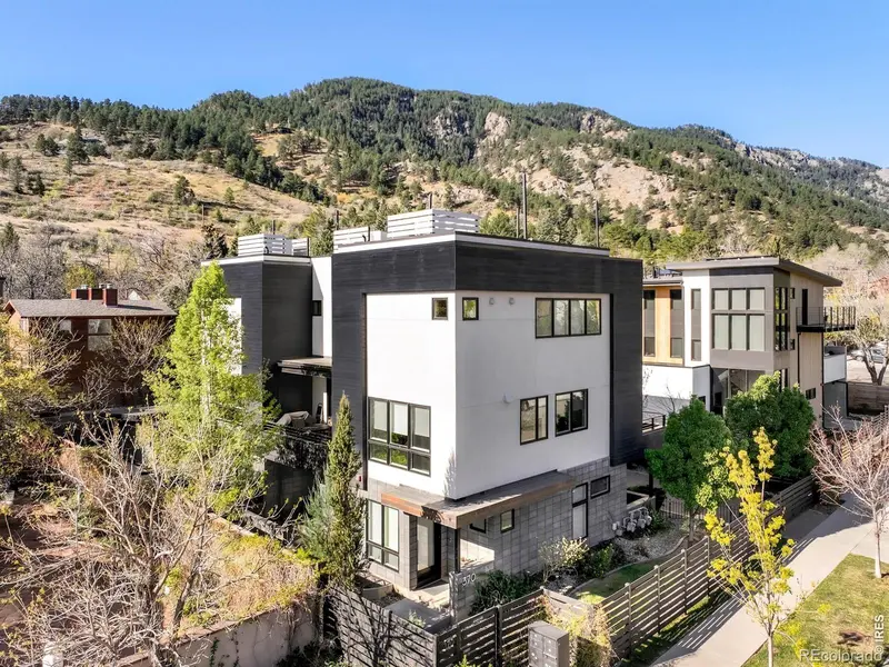 370 Arapahoe AVE #C, Boulder, CO 80302