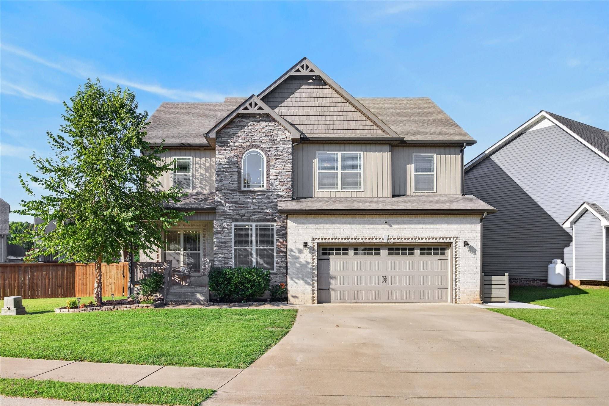 1620 Ellie Piper Cir, Clarksville, TN 37043