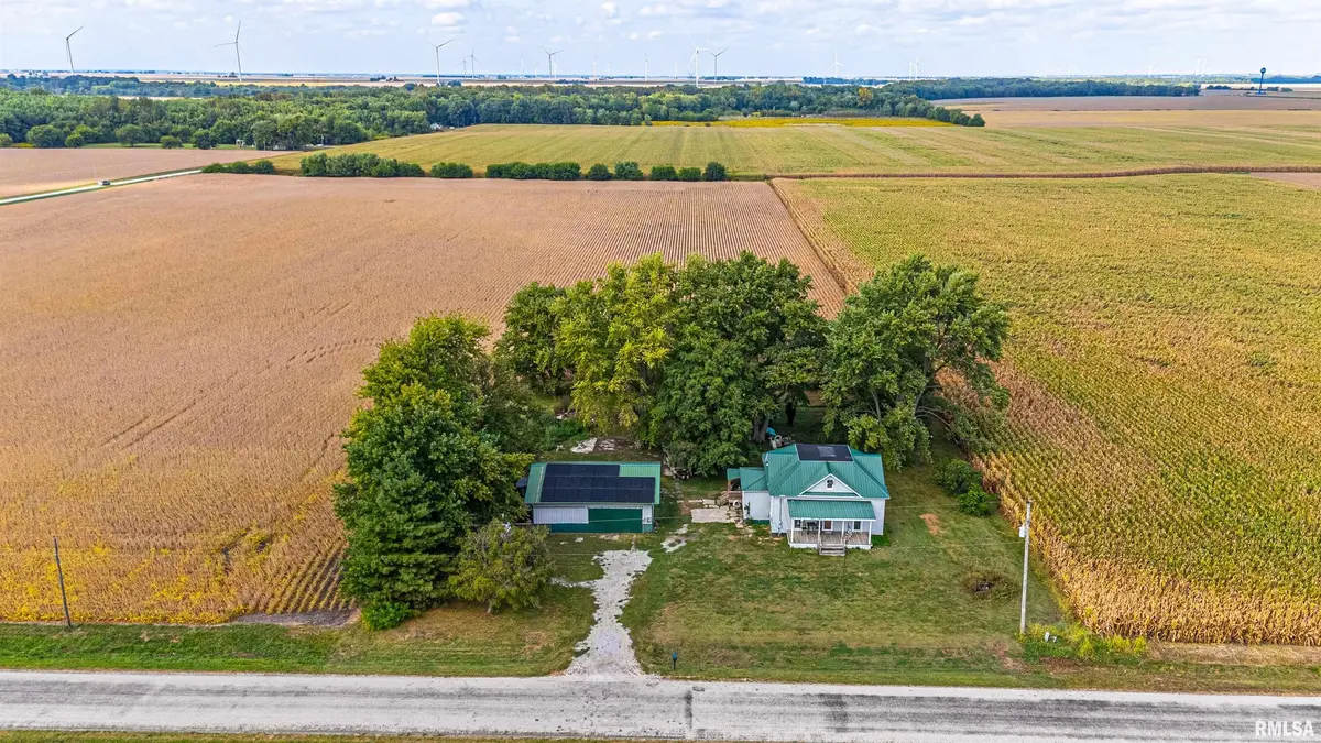 2136 950TH ST, Chestnut, IL 62518
