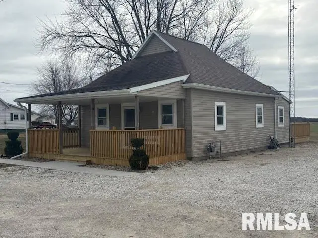 205 E MAIN ST, Hettick, IL 62649