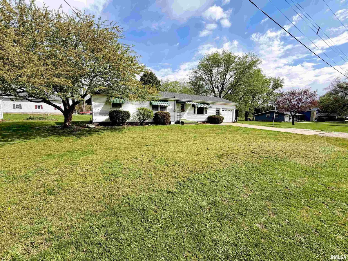 760 SE 1ST ST, Galva, IL 61434