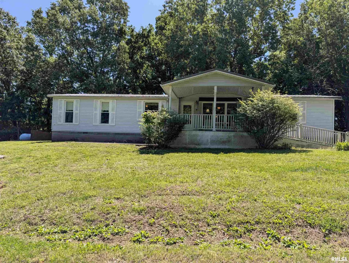 778 N IL Route 1 HWY, Elizabethtown, IL 62931