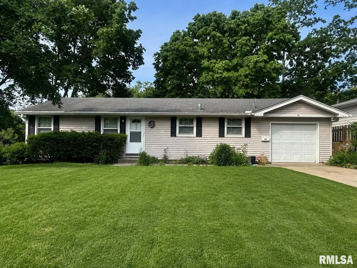 601 N MOSS Avenue Terrace, Peoria, IL 61606