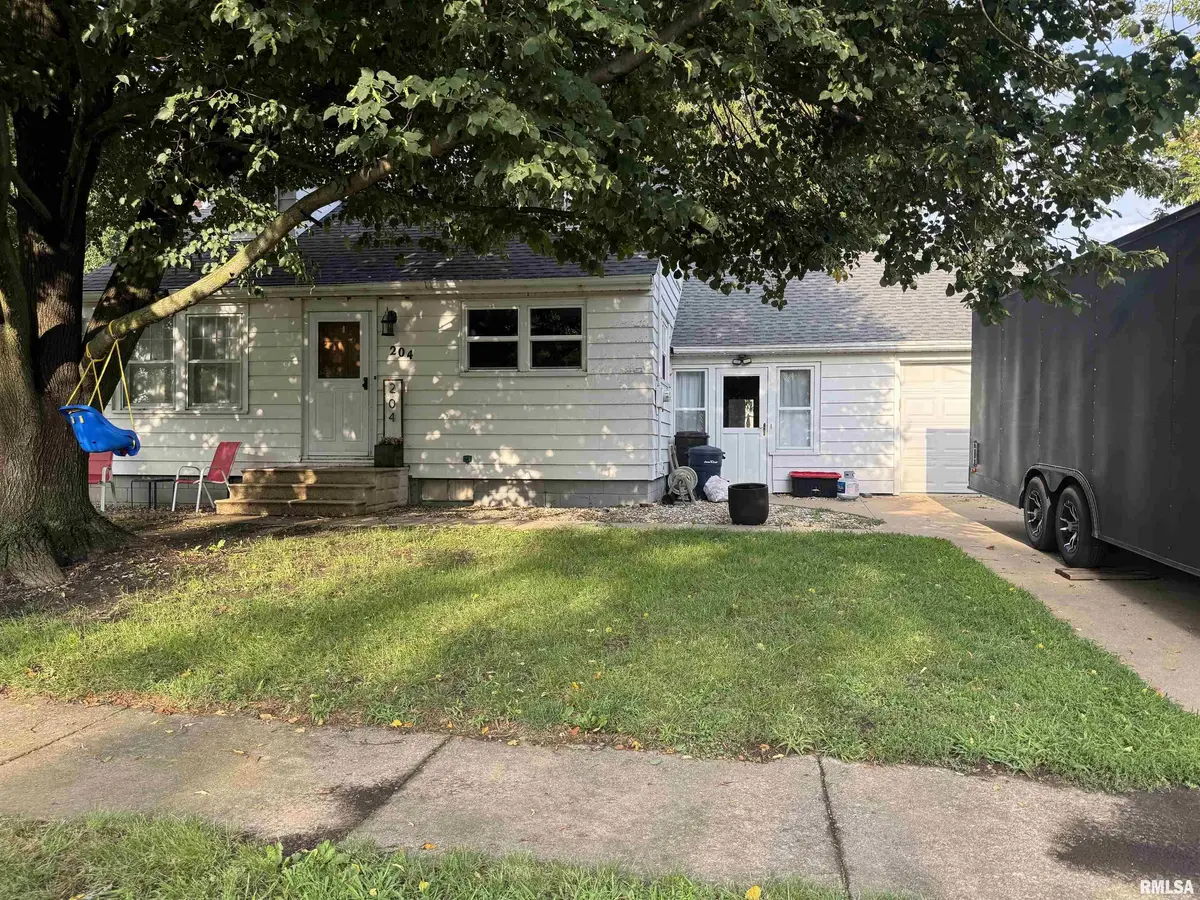 204 N MASON ST, Deer Creek, IL 61733