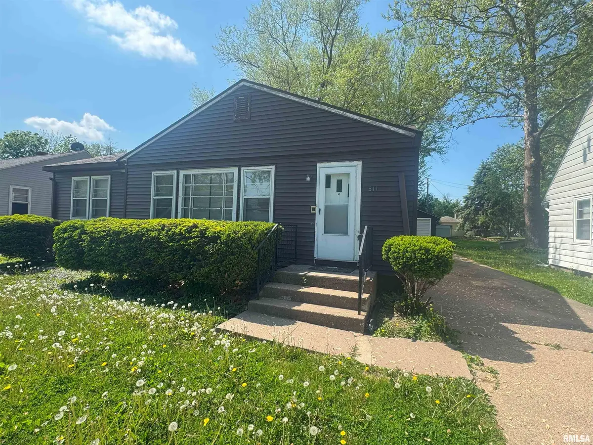 511 16TH Avenue North, Clinton, IA 52732