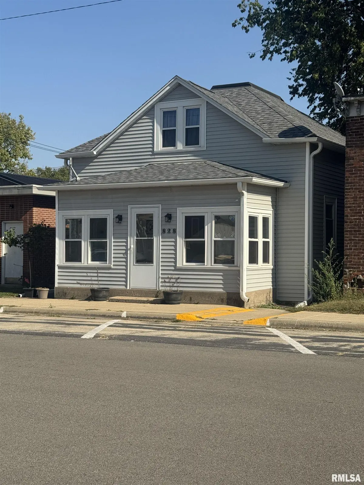 828 MAIN ST, Erie, IL 61250