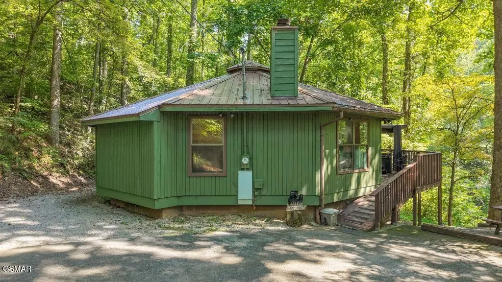 1103 Villa Lane, Gatlinburg, TN 37738