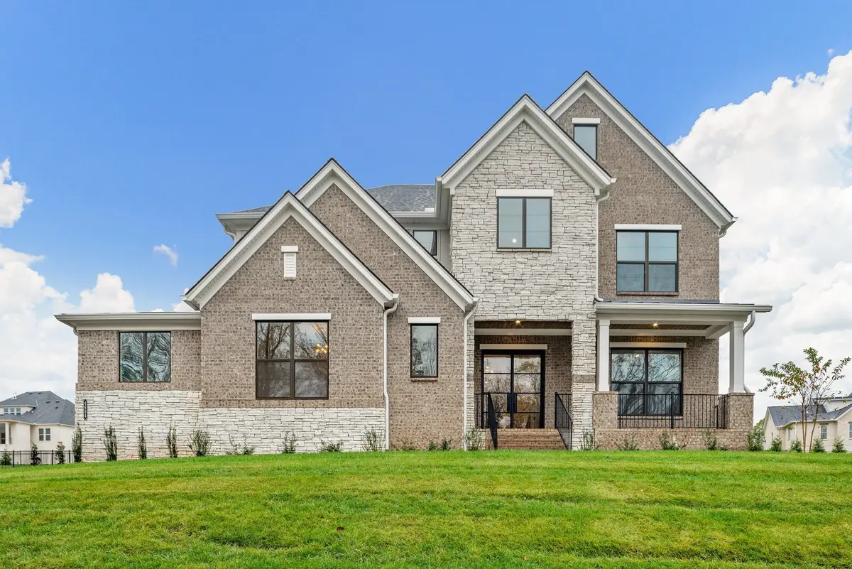 6211 Creole Lane, Arrington, TN 37014