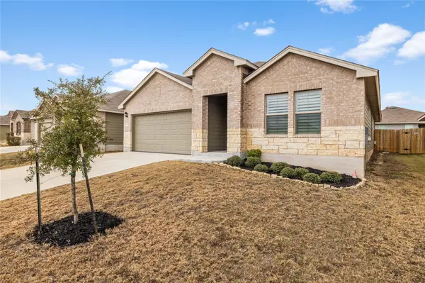 583 Taggart TRL, Jarrell, TX 76537