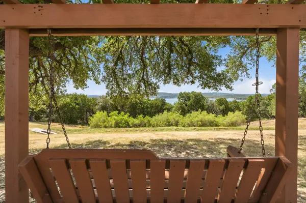 22601 Maidengrass LN, Lago Vista, TX 78645