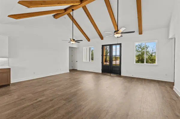 1550 Barth Rd, Dale, TX 78616