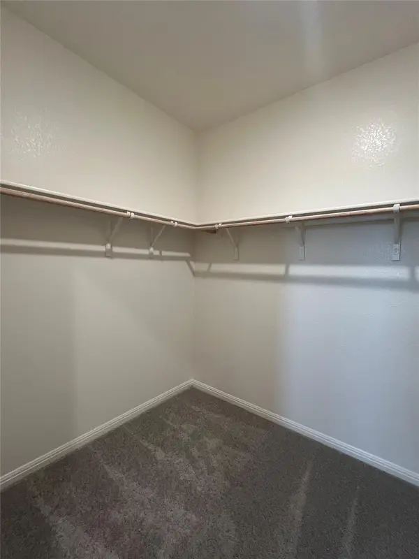 124 Rother PL, Taylor, TX 76574