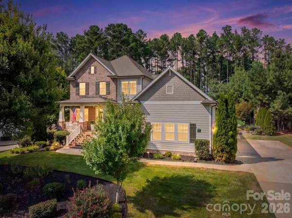 317 Holdsworth DR, Mount Holly, NC 28120