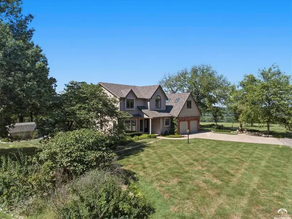 856 E 1150 RD, Baldwin City, KS 66006