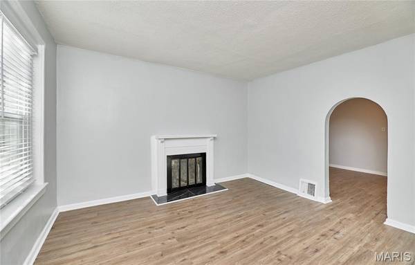 3523 Pennsylvania AVE, St Louis, MO 63118