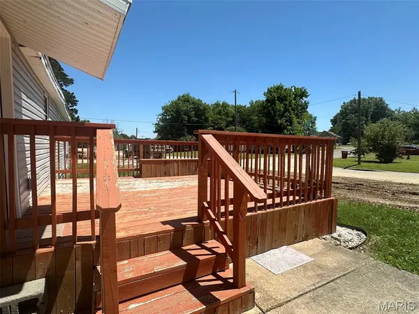 131 Bynum ST, Sikeston, MO 63801