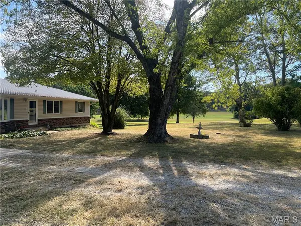 300 County Road 5090, Salem, MO 65560