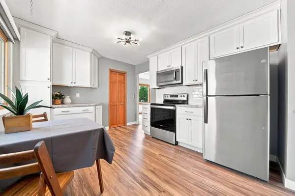 1893 Highway 96 E, White Bear Lake, MN 55110