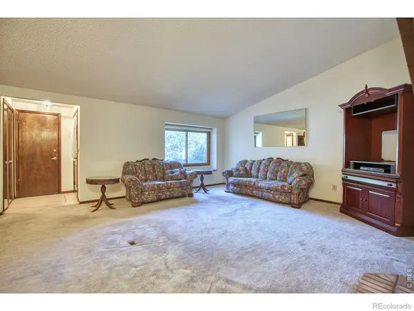 1018 49th AVE, Greeley, CO 80634