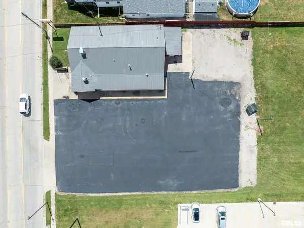 708 N MONROE ST, Abingdon, IL 61410