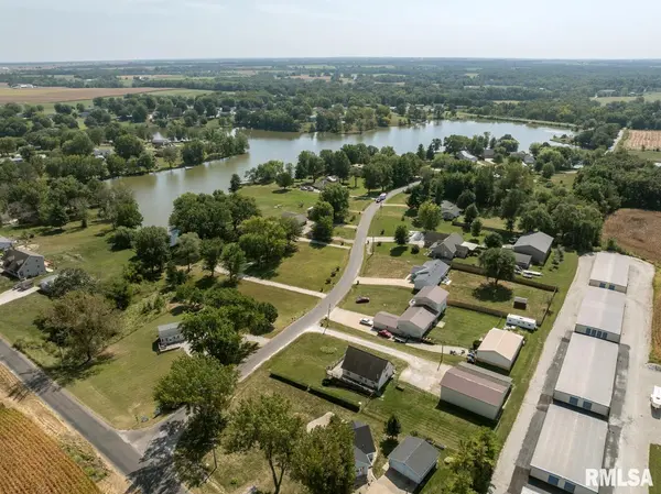 1295 W LAKESHORE DRIVE, Fowler, IL 62338