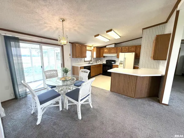 123 JUNCTION ST, Ursa, IL 62376