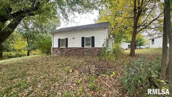 113 N ADAMS ST, Clayton, IL 62324