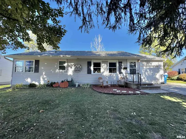 3229 N COLLEGE AVE, Quincy, IL 62301