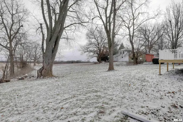 406 N MAIN ST, Payson, IL 62360