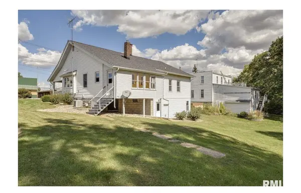 209 E MAIN ST, Biggsville, IL 61418