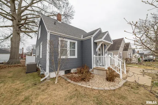 730 KENWOOD AVE, Quincy, IL 62301