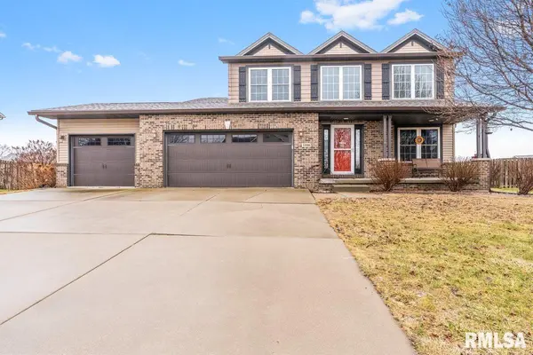 1606 Chriswell Gardens ST, Chatham, IL 62629
