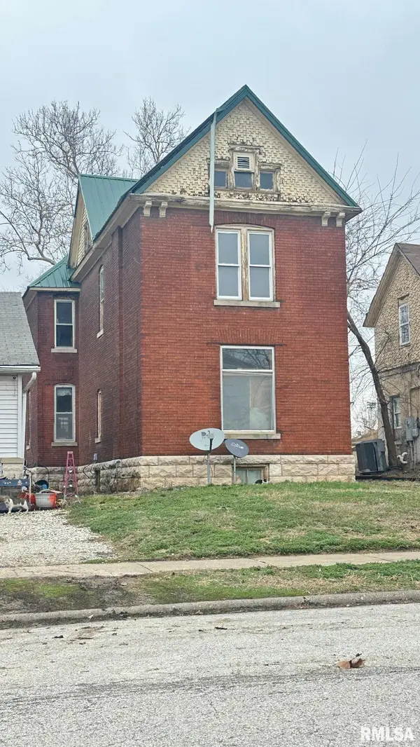 637 WASHINGTON ST, Quincy, IL 62301