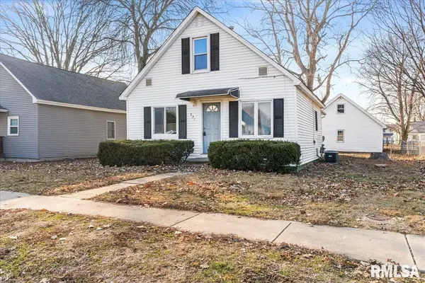 521 LINCOLN ST, Divernon, IL 62530