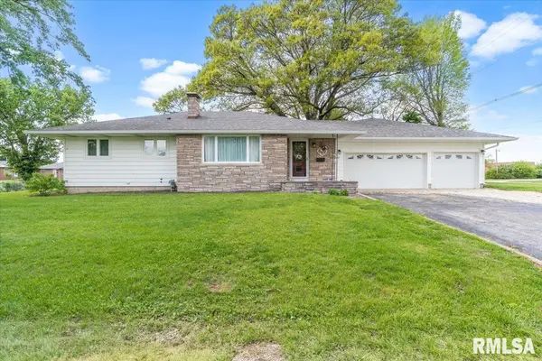 1497 Passavant DR, Jacksonville, IL 62650