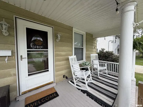 1217 S GARFIELD AVE, Burlington, IA 52601