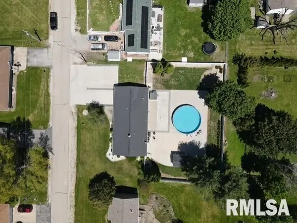 205 S PARK ST, Alpha, IL 61413