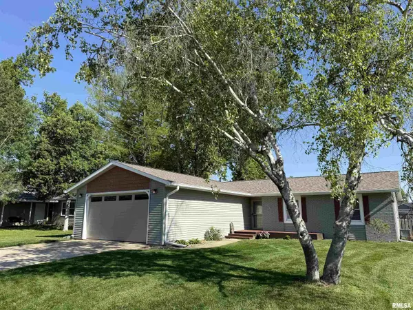 135 Teal DR, Chatham, IL 62629
