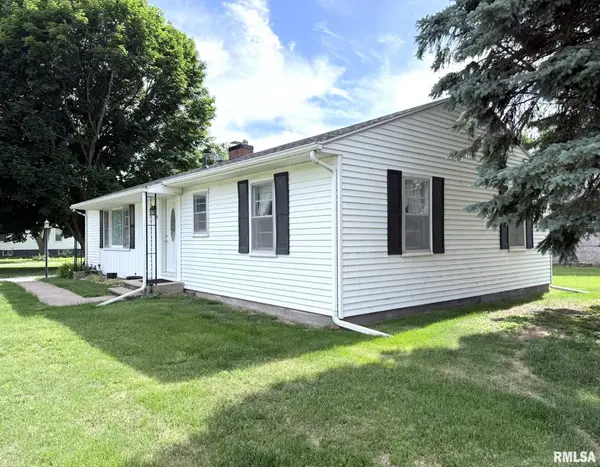 410 S Irvine ST, Kirkwood, IL 61447