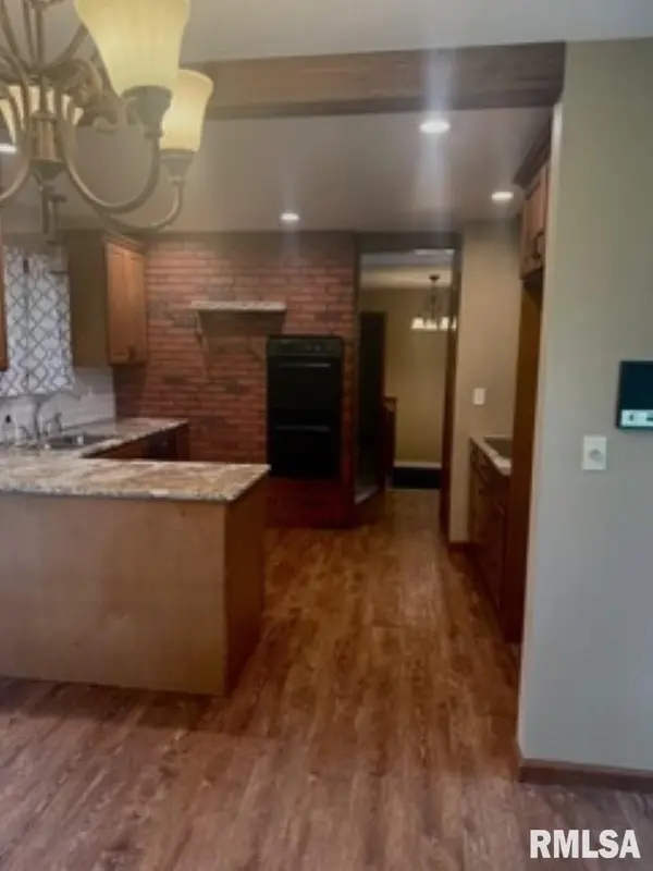 901 CRYSTAL CT, Liberty, IL 62347