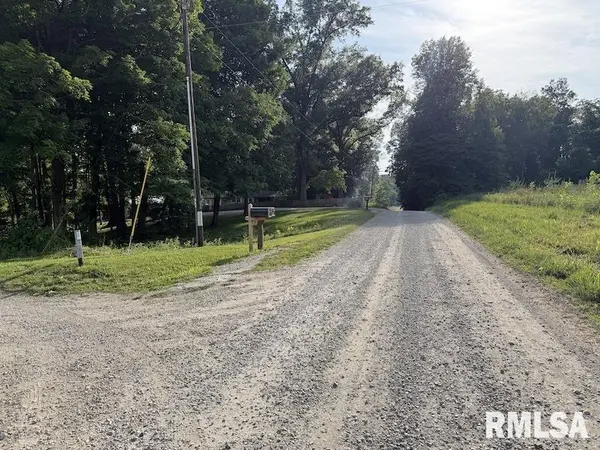 E 1850 RD, Dennison, IL 62423